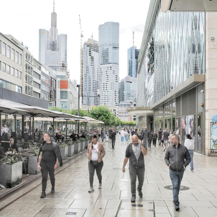 Schoenes Helles Zimmer Direkt In Frankfurt City Nr 301 Hotel Frankfurt am Main Luaran gambar