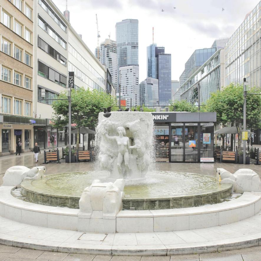 Schoenes Helles Zimmer Direkt In Frankfurt City Nr 301 Hotel Frankfurt am Main Luaran gambar