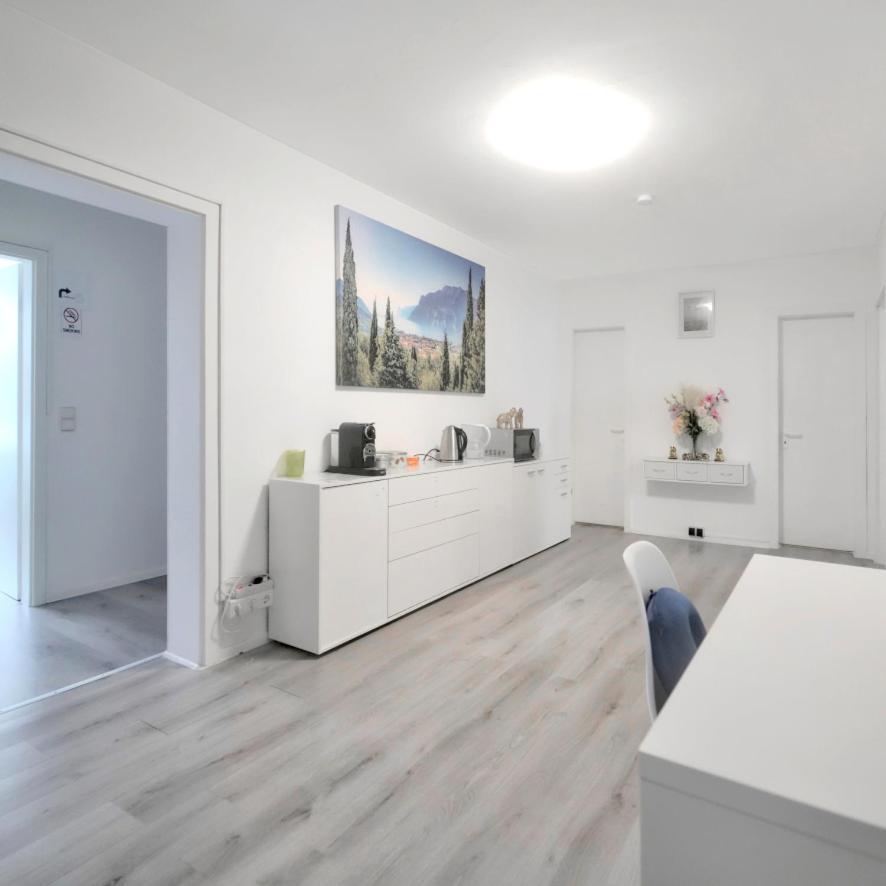 Schoenes Helles Zimmer Direkt In Frankfurt City Nr 301 Hotel Frankfurt am Main Luaran gambar