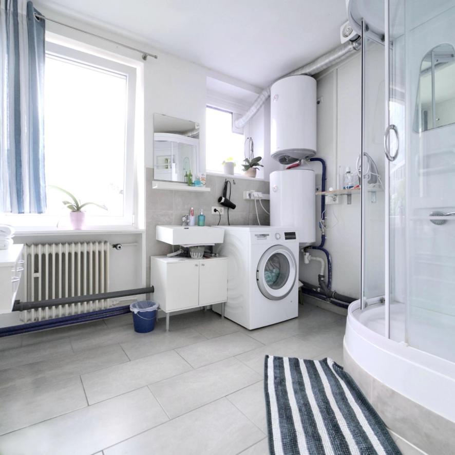 Schoenes Helles Zimmer Direkt In Frankfurt City Nr 301 Hotel Frankfurt am Main Luaran gambar